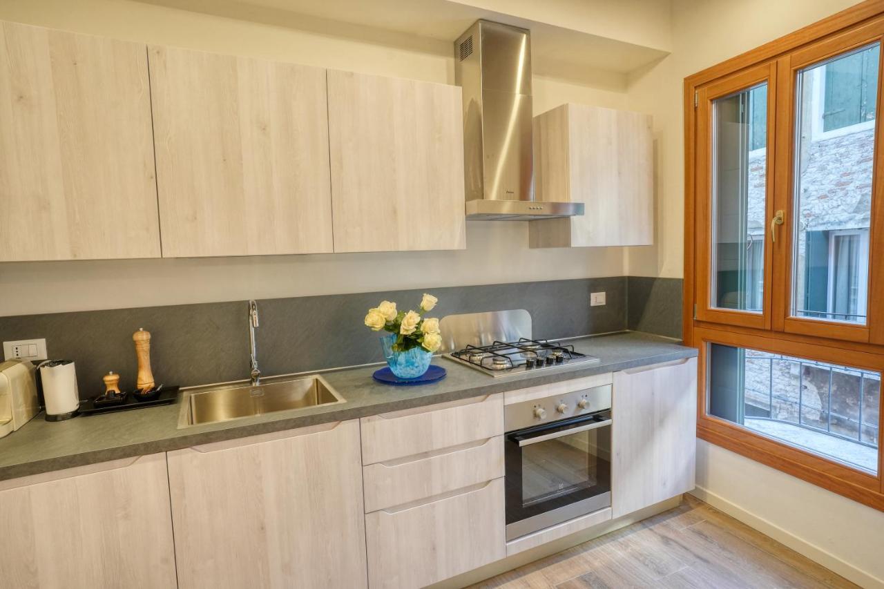 Ecco Suites Apartments البندقية المظهر الخارجي الصورة